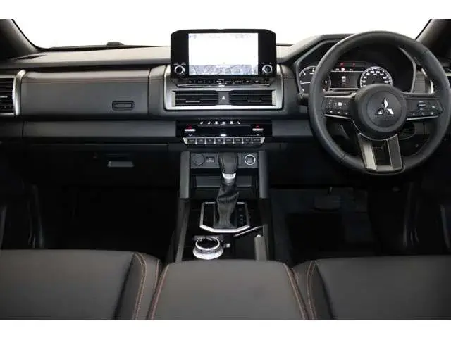 Mitsubishi Tryton