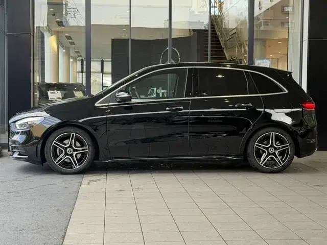 Mercedes-Benz B Class