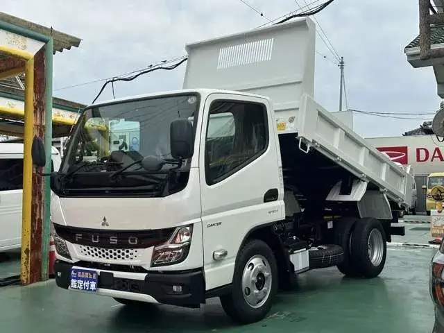 Mitsubishi Fuso Canter