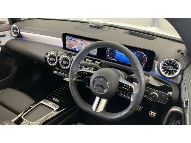 Mercedes-Benz CLA Class