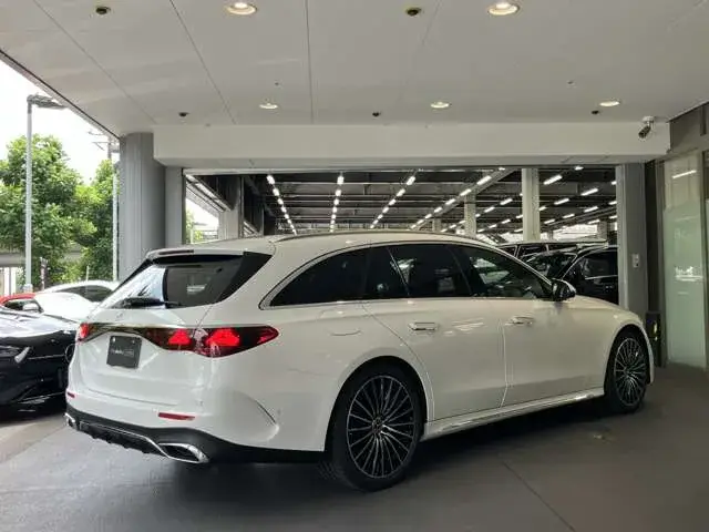 Mercedes-Benz E Class Wgn