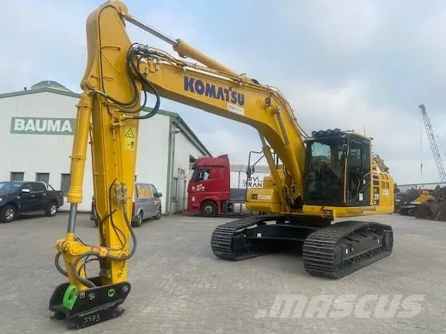 Komatsu PC210