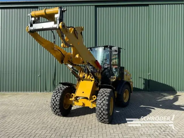 Caterpillar 908