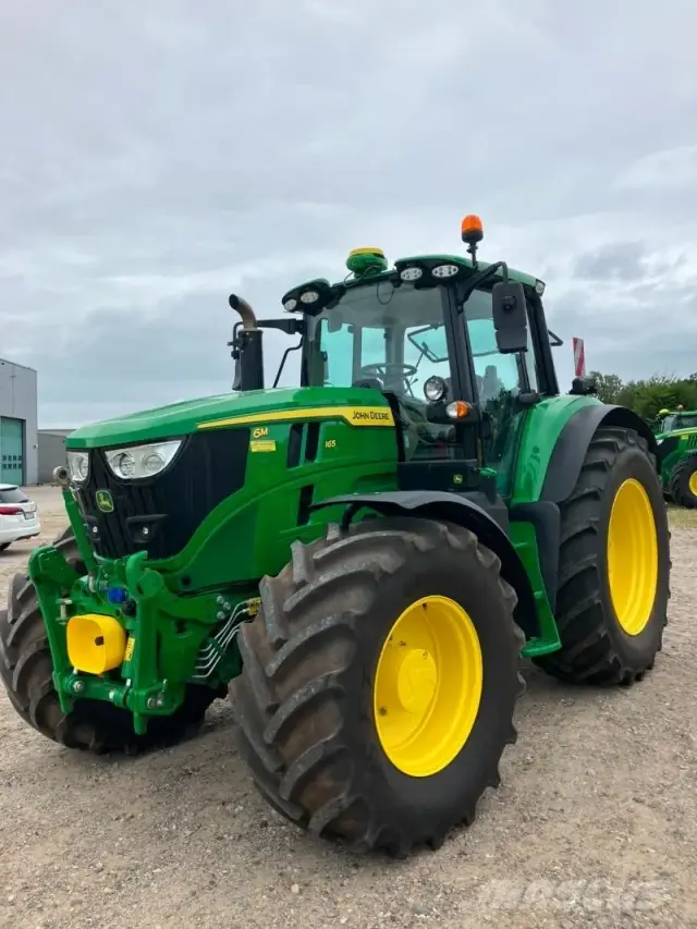 John Deere 6M
