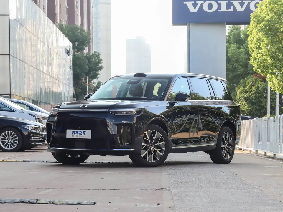 Trumpchi Master S9, чёрный